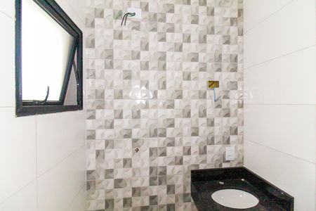 Apartamento à venda com 46m², 2 quartos e 1 vaga Apartamento à venda com 46m², 2 quartos e 1 vagaBanheiro