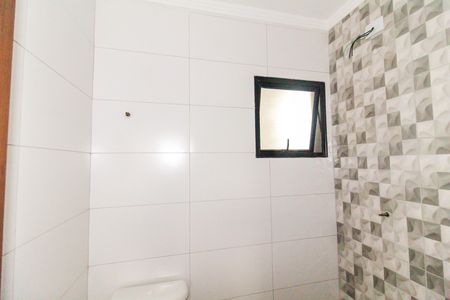 Apartamento à venda com 46m², 2 quartos e 1 vaga Apartamento à venda com 46m², 2 quartos e 1 vagaBanheiro
