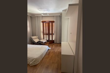 Casa para alugar com 375m², 3 quartos e 4 vagas