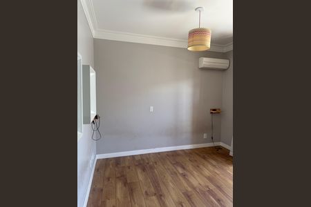 Casa para alugar com 375m², 3 quartos e 4 vagas