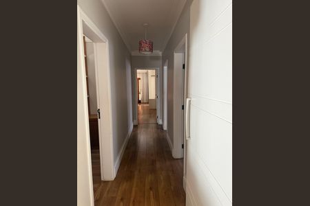 Casa para alugar com 375m², 3 quartos e 4 vagas