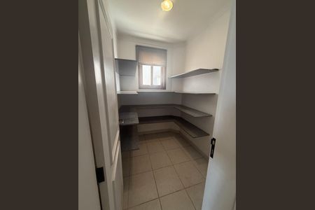 Casa para alugar com 375m², 3 quartos e 4 vagas