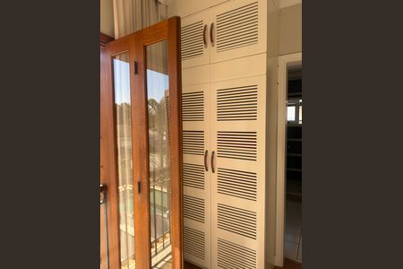 Casa para alugar com 375m², 3 quartos e 4 vagas