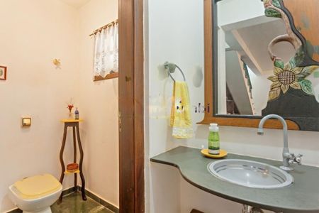 Casa à venda com 3 quartos, 333m² em Vila Inah, São Paulo