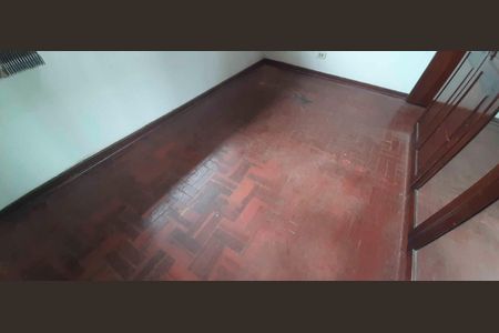 Casa para alugar com 127m², 5 quartos e 1 vagaQuarto 4