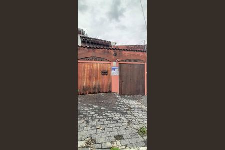 Casa para alugar com 127m², 5 quartos e 1 vagaFachada