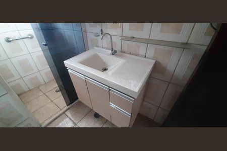 Casa para alugar com 127m², 5 quartos e 1 vagaBanheiro dos Quartos 3 e 4