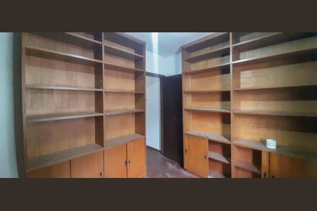 Casa para alugar com 127m², 5 quartos e 1 vagaQuarto 2