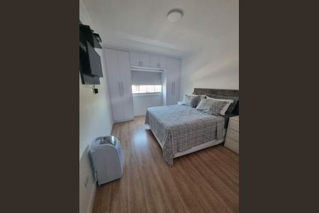 Casa à venda com 2 quartos, 84m² em Santa Teresinha, São Paulo