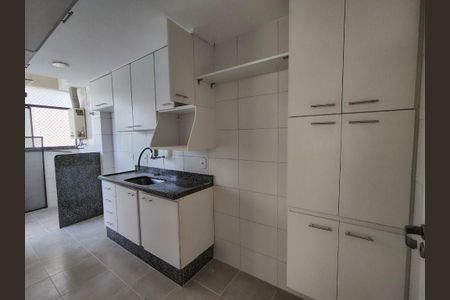 Apartamento à venda com 70m², 2 quartos e 1 vaga