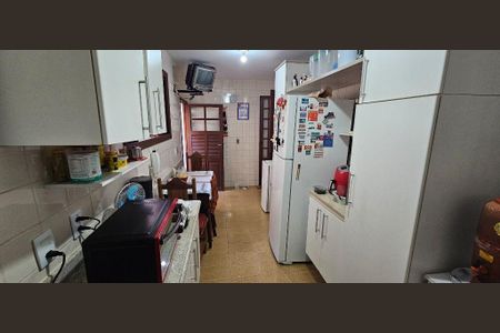 Casa à venda com 297m², 4 quartos e 2 vagas