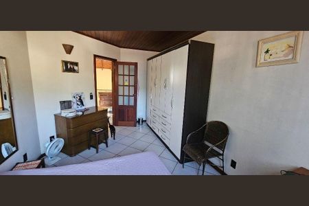 Casa à venda com 297m², 4 quartos e 2 vagas
