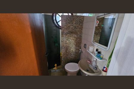 Casa à venda com 297m², 4 quartos e 2 vagas