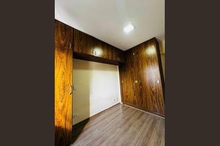 Apartamento à venda com 74m², 3 quartos e 1 vaga