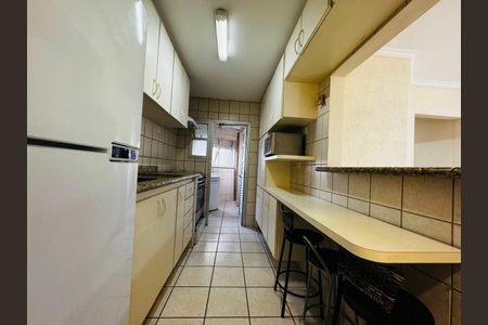 Apartamento à venda com 74m², 3 quartos e 1 vaga