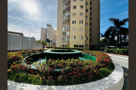 Apartamento à venda com 74m², 3 quartos e 1 vaga