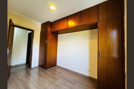Apartamento à venda com 3 quartos, 74m² em Vila Isa, São Paulo