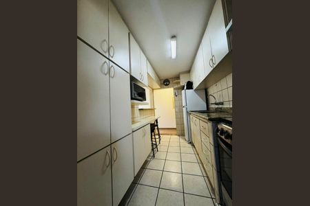 Apartamento à venda com 74m², 3 quartos e 1 vaga
