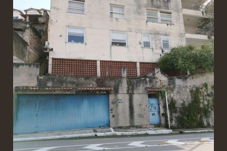 Casa à venda com 373m², 4 quartos e 1 vaga