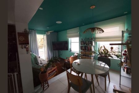 Casa à venda com 373m², 4 quartos e 1 vaga