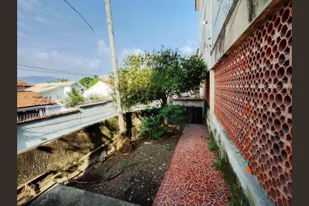 Casa à venda com 373m², 4 quartos e 1 vaga
