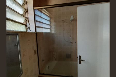 Casa à venda com 373m², 4 quartos e 1 vaga