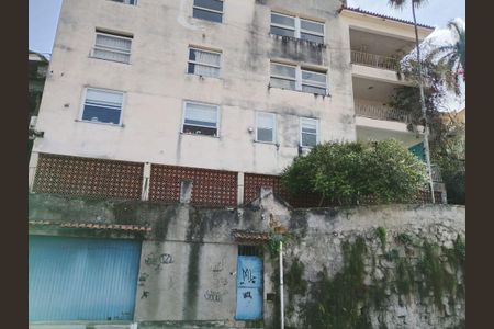 Casa à venda com 373m², 4 quartos e 1 vaga