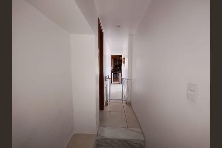 Casa à venda com 373m², 4 quartos e 1 vaga