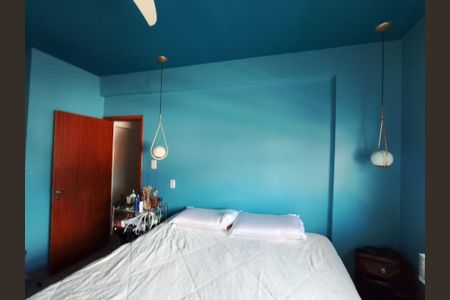 Casa à venda com 373m², 4 quartos e 1 vaga