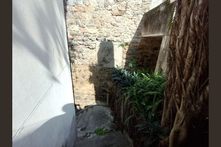 Casa à venda com 373m², 4 quartos e 1 vaga