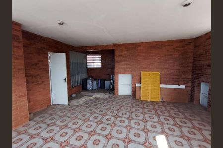 Casa à venda com 373m², 4 quartos e 1 vaga