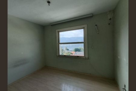 Casa à venda com 373m², 4 quartos e 1 vaga
