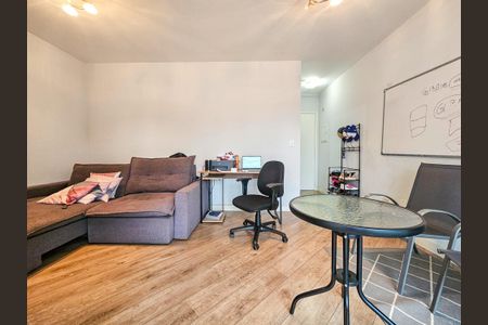 Apartamento à venda com 56m², 2 quartos e 1 vaga Apartamento à venda com 56m², 2 quartos e 1 vagaSala