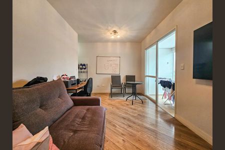 Apartamento à venda com 56m², 2 quartos e 1 vaga Apartamento à venda com 56m², 2 quartos e 1 vagaSala