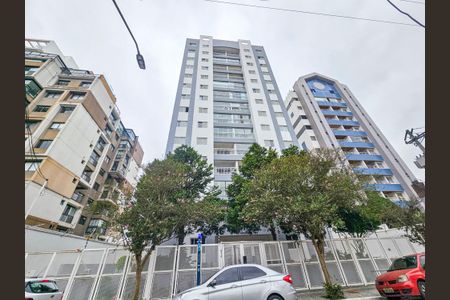 Apartamento à venda com 56m², 2 quartos e 1 vaga Apartamento à venda com 56m², 2 quartos e 1 vagaFachada e portaria