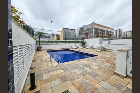 Apartamento à venda com 56m², 2 quartos e 1 vaga Apartamento à venda com 56m², 2 quartos e 1 vagaÁrea comum - Piscina