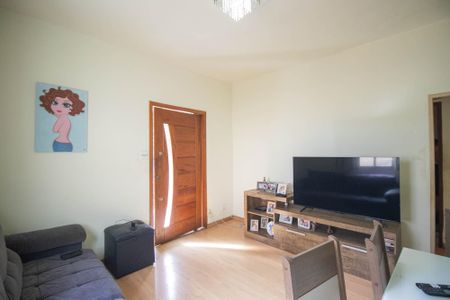 Casa para alugar com 2 quartos, 65m² em Centro, São Gonçalo
