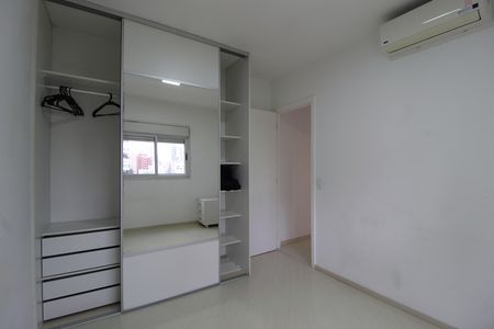 Apartamento à venda com 37m², 1 quarto e 1 vagaQuarto
