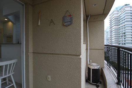 Apartamento à venda com 37m², 1 quarto e 1 vagaVaranda