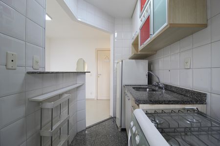 Apartamento à venda com 37m², 1 quarto e 1 vagaCozinha e Área de Serviço