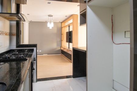 Casa à venda com 92m², 3 quartos e 2 vagas Casa à venda com 92m², 3 quartos e 2 vagasCozinha - Armários