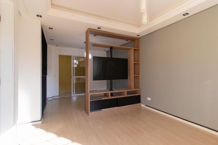 Casa à venda com 92m², 3 quartos e 2 vagas Casa à venda com 92m², 3 quartos e 2 vagasSala