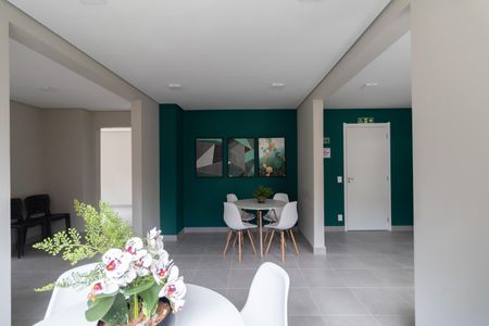 Apartamento à venda com 32m², 2 quartos e sem vaga Apartamento à venda com 32m², 2 quartos e sem vagaÁrea Comum - Salão de Festas