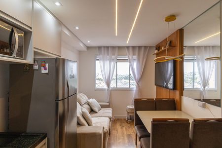 Apartamento à venda com 32m², 2 quartos e sem vaga Apartamento à venda com 32m², 2 quartos e sem vagaSala/Cozinha/Área de Serviço