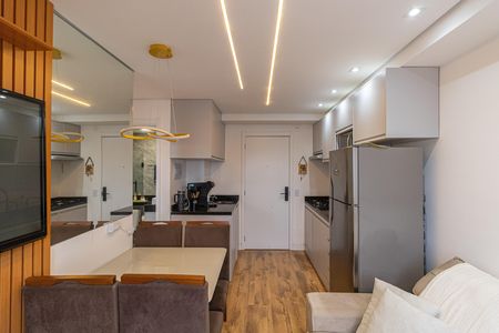 Apartamento à venda com 32m², 2 quartos e sem vaga Apartamento à venda com 32m², 2 quartos e sem vagaSala/Cozinha/Área de Serviço