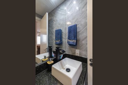 Apartamento à venda com 32m², 2 quartos e sem vaga Apartamento à venda com 32m², 2 quartos e sem vagaBanheiro