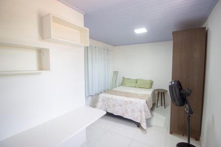Casa de Condomínio para alugar com 2 quartos, 83m² em Conjunto 3, Brasília