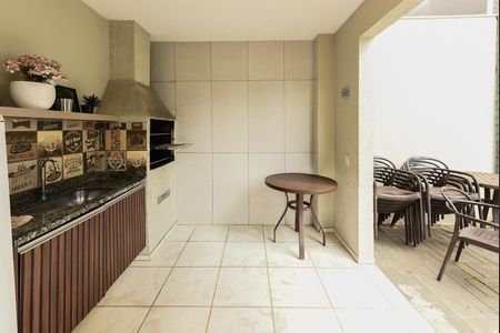 Apartamento à venda com 60m², 2 quartos e 2 vagas Apartamento à venda com 60m², 2 quartos e 2 vagasÁrea comum - Churrasqueira
