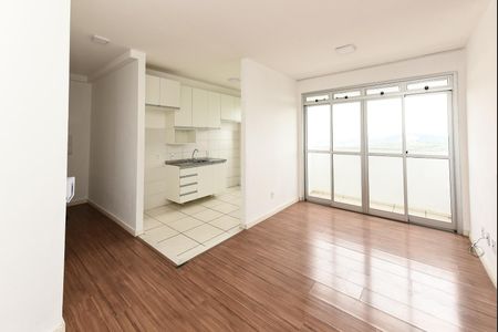 Apartamento à venda com 60m², 2 quartos e 2 vagas Apartamento à venda com 60m², 2 quartos e 2 vagasSala