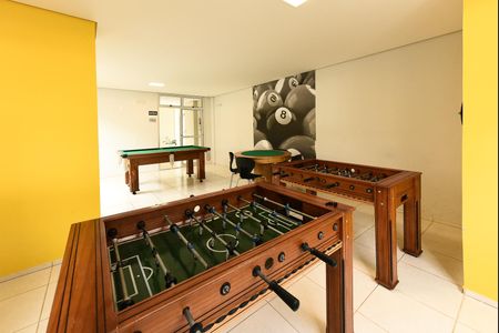 Apartamento à venda com 60m², 2 quartos e 2 vagas Apartamento à venda com 60m², 2 quartos e 2 vagasSalão de jogos